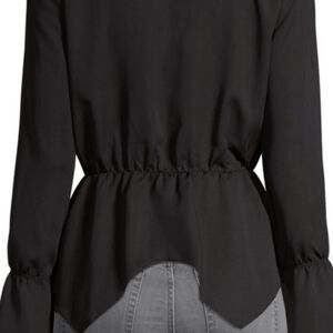 BCBGMaxAzria Black Long Sleeve Surplice Woven Top NWOT Sz M